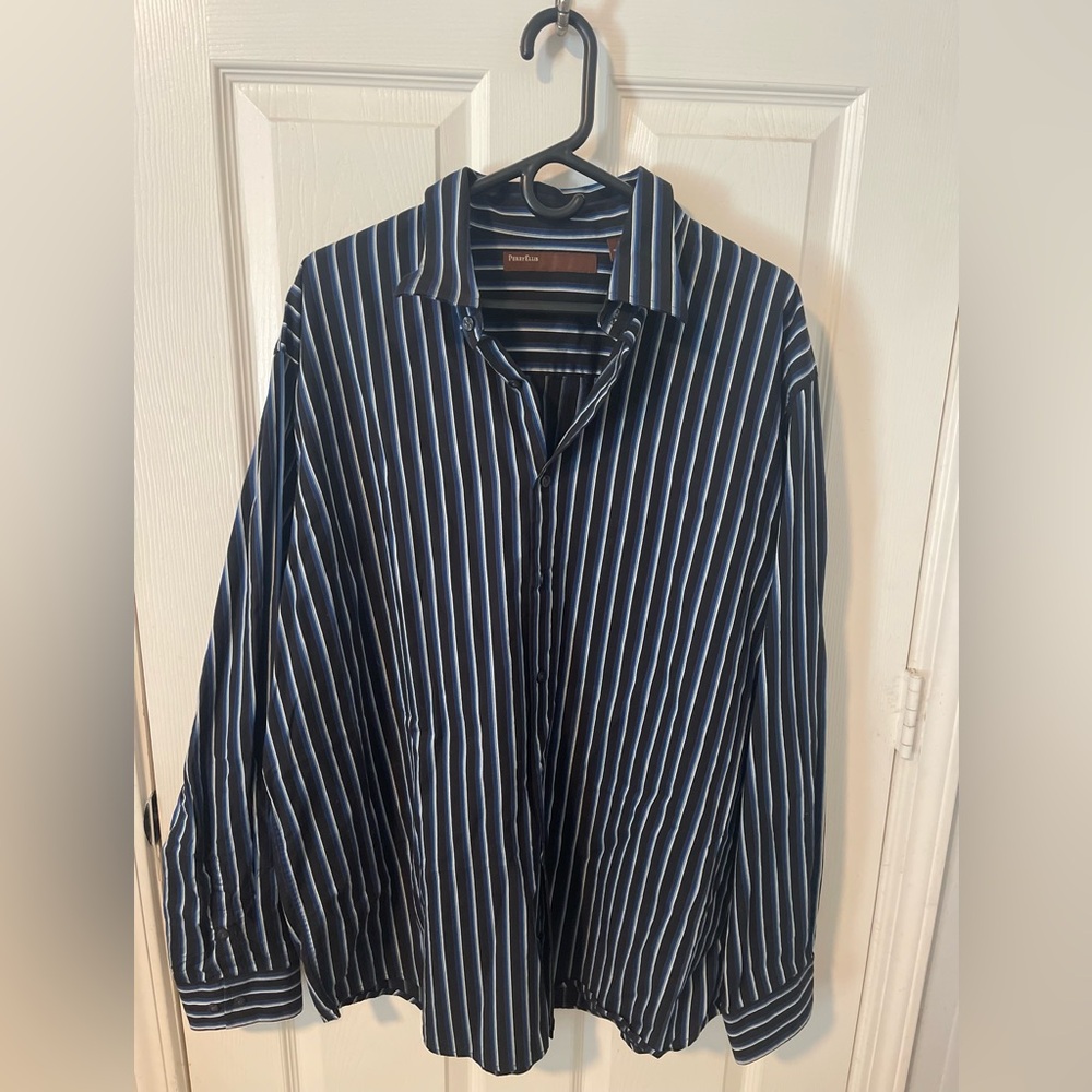 4 Perry Ellis men’s dress shirts. Selling all 4 together. $40 for all 4